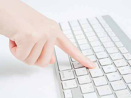 激光切割、水切割、等離子切割、電火花線切割、砂線切割機的區(qū)別和對比